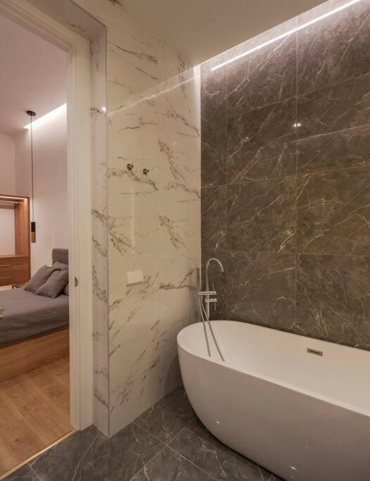 מדריד Centro III Calle Carrera De San Jeronimo 3Br 3Bh מראה חיצוני תמונה