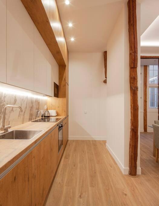 מדריד Centro III Calle Carrera De San Jeronimo 3Br 3Bh מראה חיצוני תמונה