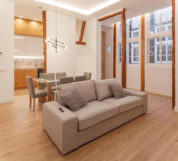 מדריד Centro III Calle Carrera De San Jeronimo 3Br 3Bh מראה חיצוני תמונה