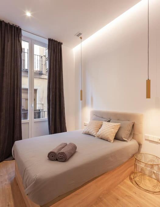 מדריד Centro III Calle Carrera De San Jeronimo 3Br 3Bh מראה חיצוני תמונה